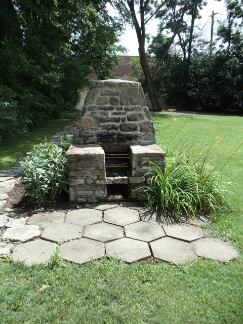 Dones Stack Chimney